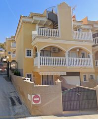 Maison  Calle salvador dali 11. Bungalow en algorfa