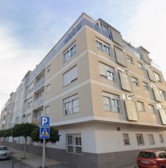 Pis  Calle cervera del maestrat 4. Piso en alazamora