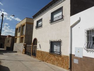 Casa  Calle los juegos 9. Casa en fiñana