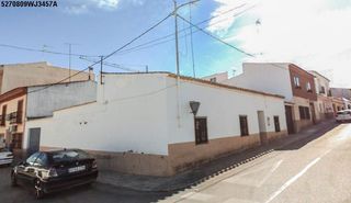 Casa  Calle vista alegre 18. Casa en villarrobledo