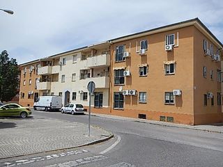 Pis a Calle julián pérate barroeta 5. Piso en cáceres