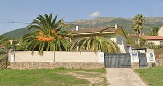 Chalet  Avenida constitución 123. Chalet en casavieja