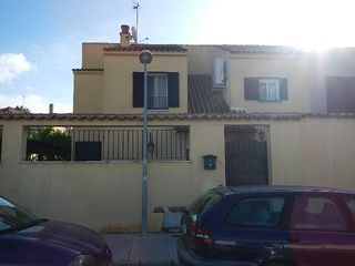 Maison jumelée  Calle garcía lorca 47. Adosada en  valencina de la concepción