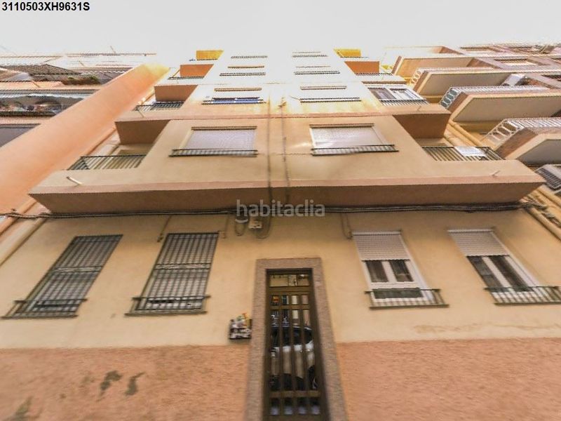 Foto 0bb262d6-eedb-4ff1-a2a5-47c89f981521. Pis a Fraternidad Elda