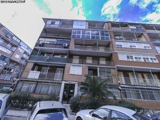 Flat  Calle de camarena 184. Piso en madrid