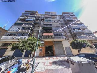 Piso en Calle Río Olivenza 1