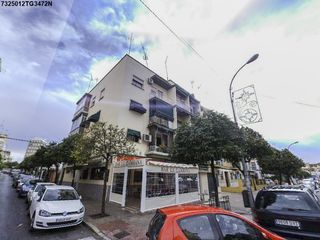 Flat  Calle paco gandía 26. Piso en sevilla