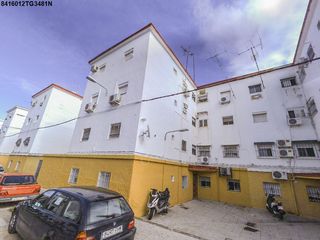 Piso  Calle candeleta 18. Piso en sevilla