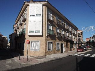 Apartment in Calle de la constitución 12. Apartamento en fuenlabrada
