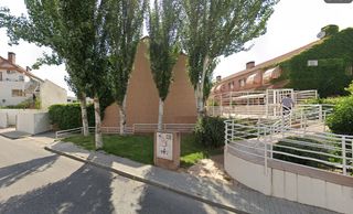 Chalet  Calle eras de móstoles 13. Chalet en villanueva de la cañada