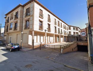 Pis  Calle palomeque 44. Piso en lominchar