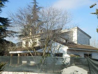 Chalet  Urbanizacion gran chaparral 1 76. Chalet en pepino