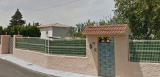 Chalet  Lloma la verge carrer castanyer 3. Chalet en picassent