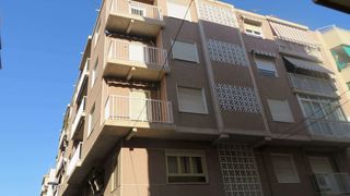 Erdgeschoss  Carrer gabriel miró 48. Bajo en santa pola