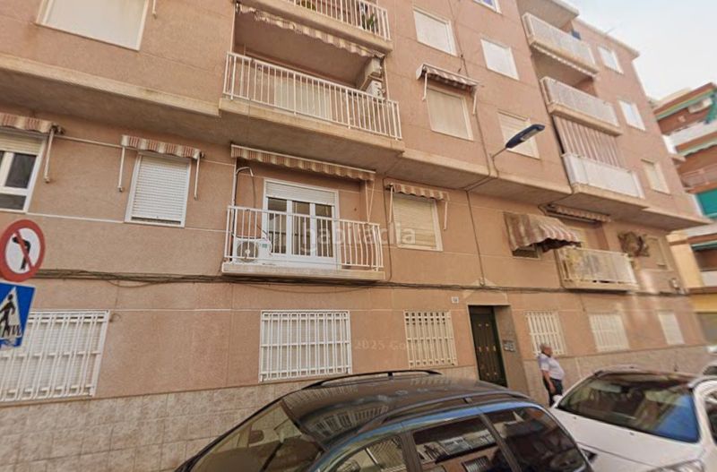 Foto f105cb11-d12c-4eeb-8383-3ede4b4255f5. Erdgeschoss in carrer gabriel miró 48 in Centro Santa Pola