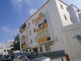 Flat  Calle palmera antigua 16. Piso en huelva