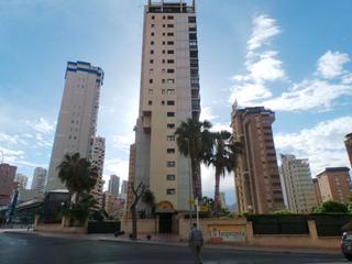 Pis  Avenida del doctor orts llorca 22. Piso en benidorm