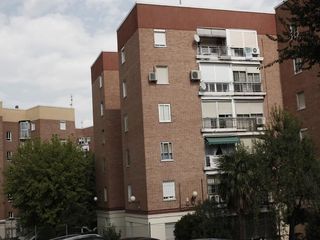 Apartament  Calle de ocaña 52. Apartamento en madrid