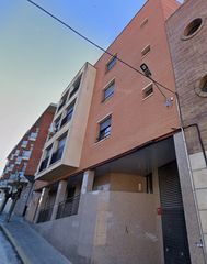 Etagenwohnung  Carrer folch i torres 40. Piso en piera