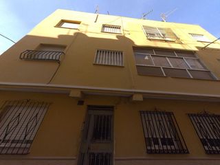 Pis a Calle Somontín 38