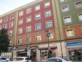 Pis a Calle Bermúdez de Castro 18