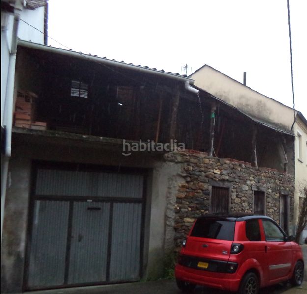 Foto 74d8ea6e-632e-42ee-8acc-8607b7d0e6be. House in calle dos 8 in Castropodame