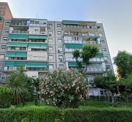 Flat in Calle Ávila 16