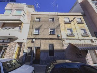 Pis a Carrer José Romero López 94