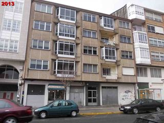 Etagenwohnung  Avenida naturais de fene 13. Piso en fene