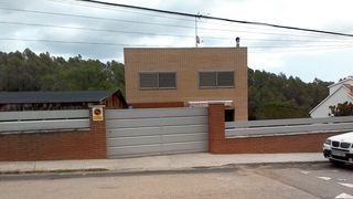 Chalet in Avinguda can canyameres 62. Chalet en sentmenat