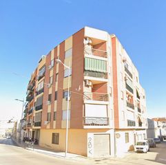 Piso en Calle Baeza 82
