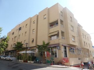 Etagenwohnung in Calle mayor 135. Piso en garruchas