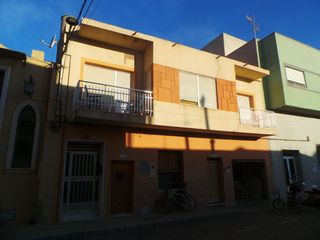 Piano terra in Calle gabriel miró 15. Bajo en rafal