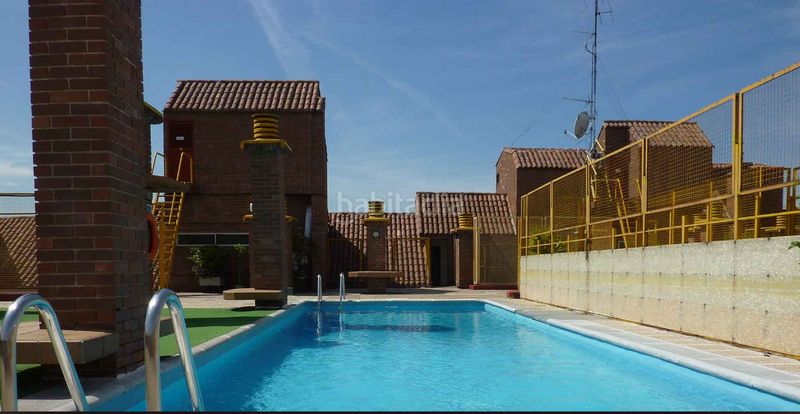 Foto f6c169a0-4063-4616-92e8-19e3ae3893ab. Àtic a calle de rafael calvo 9 a Almagro Madrid