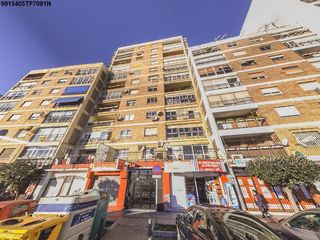 Pis a Avenida virgen del carmen 33. Piso en algeciras