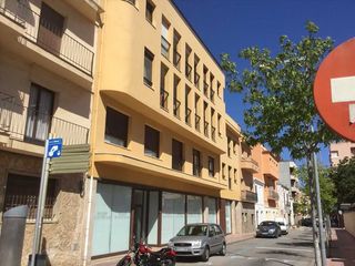 Pis  Carrer president macià 46. Piso en palamós