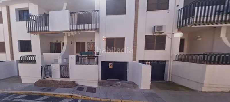 Foto 33bb484a-adbe-4bac-b654-267642ba3476. Casa adossada a Punta Umbría