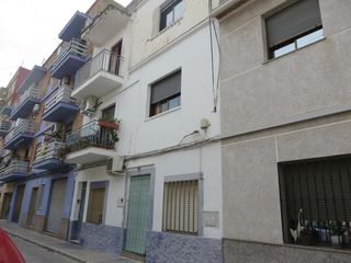 Flat  Carrer pintor josep segrelles 16. Piso en oliva
