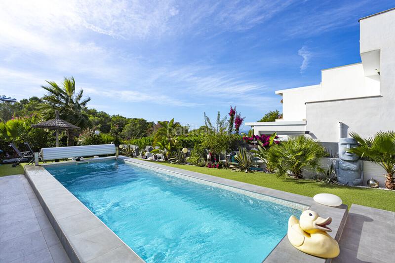 Foto 8a82959a-b89e-4df2-9b24-498bb8717872. Casa aparellada amb calefacció aparcament piscina a Llucmajor