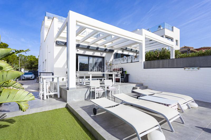 Foto a96eb6b0-46c7-464c-9505-c170d5b7d94e. Casa aparellada amb calefacció aparcament piscina a Llucmajor