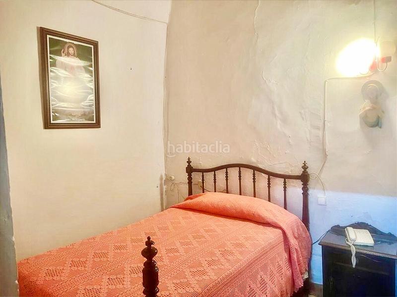 Foto 654ac1a5-e574-4508-b21e-bb7fdd5b0ab3. Casa adossada amb aparcament a Campos