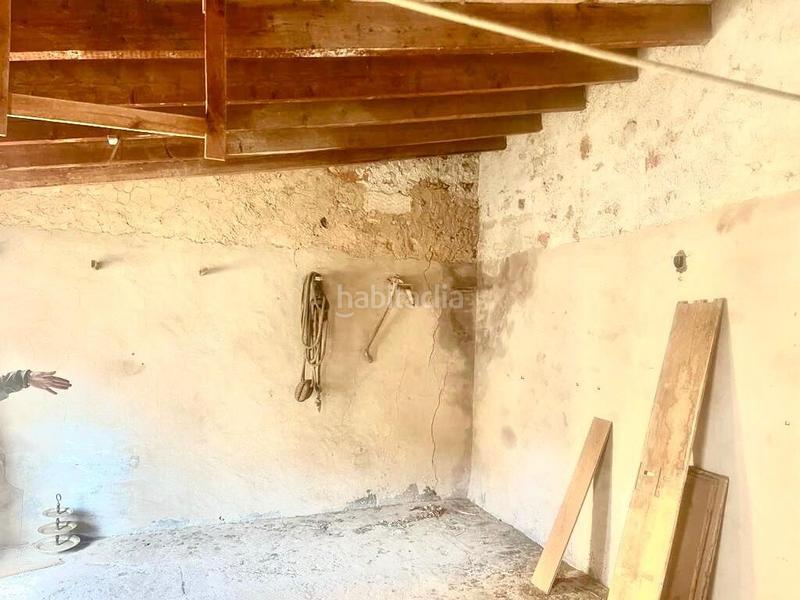 Foto d7e2fffd-3063-4585-9be3-34b7c2813e2a. Casa adossada amb aparcament a Campos