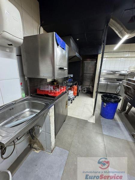 Foto 53de2281-33a3-44ce-a8f5-4d775f9010c2. Traspaso local comercial local en Nou Moles Valencia