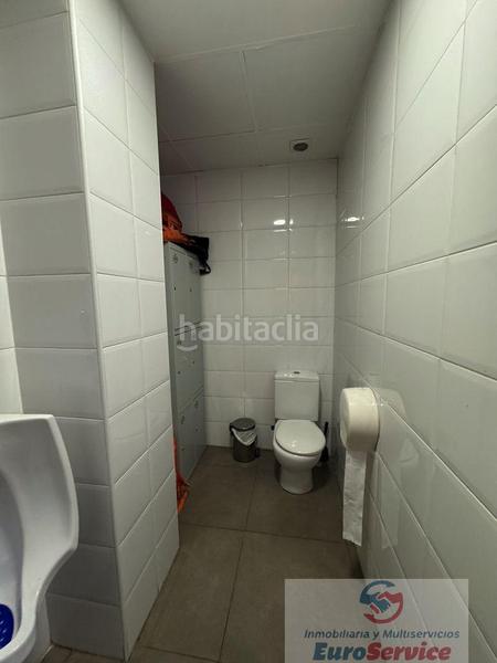 Foto 879697c0-da19-4e3a-a57d-6c30ce7f6b43. Traspaso local comercial local en Nou Moles Valencia