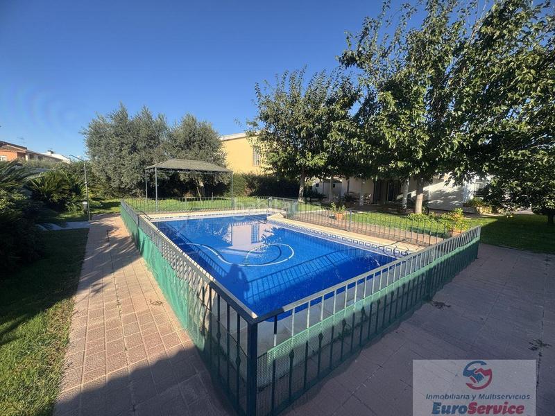 Foto 4f99a245-190b-4463-bdbf-8dec9ac56ea7. Alquiler chalet lelianachalet en El Carme-Sant Agustí-Bonavista Eliana (l´)