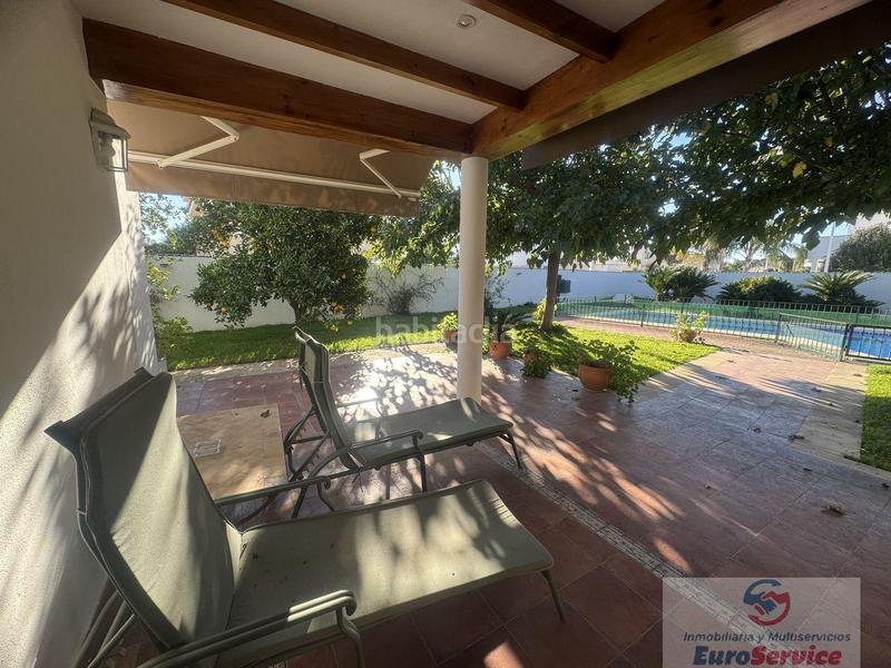 Foto b8a20075-6439-487f-a96a-97c9de72f71f. Location chalet avec chauffage parking piscine dans Eliana (l´)