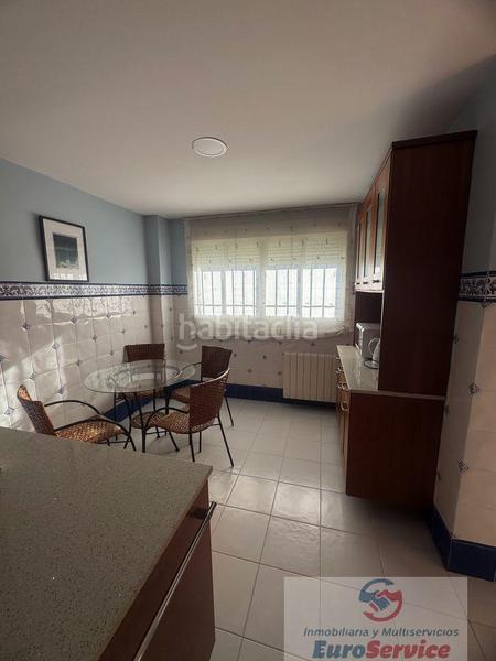 Foto c24cd0f2-8bbe-4ce2-982d-ad148f7be773. Location chalet avec chauffage parking piscine dans Eliana (l´)