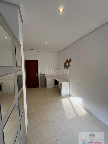 Foto a11c7f8c-2d9c-41ed-97ab-553f746f7857. Alquiler apartamento  en Russafa Valencia