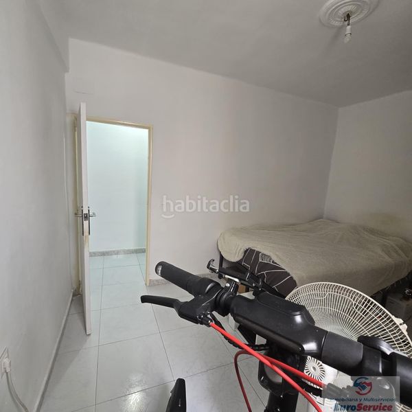 Foto 0d9e4dda-9b96-4269-99d8-cf288807ba4a. Piso  en El Calvari Valencia