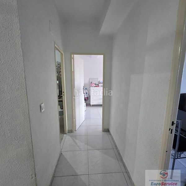Foto 925cff87-25e8-4d43-8c06-0161bb489cad. Piso  en El Calvari Valencia